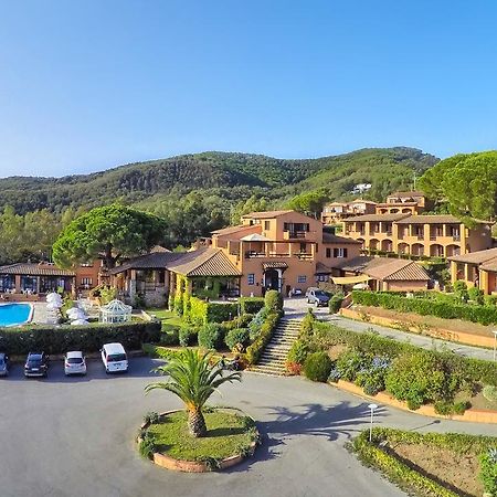 Resort Le Picchiaie Portoferraio Exterior foto