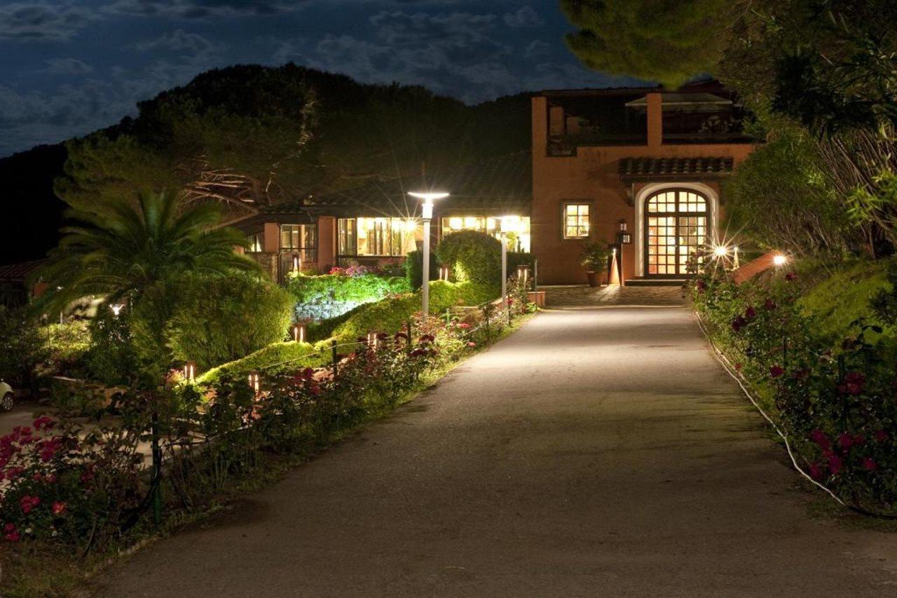 Resort Le Picchiaie Portoferraio Exterior foto