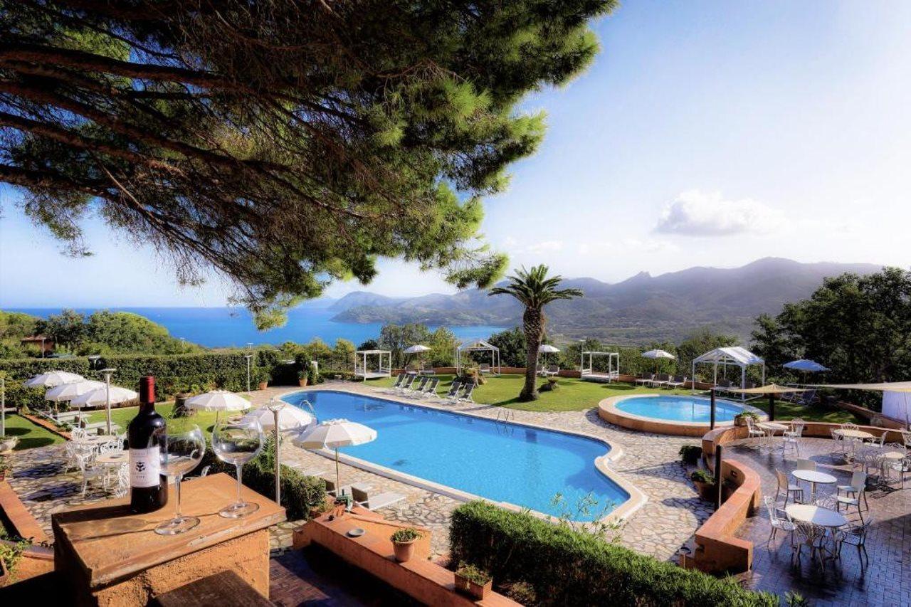 Resort Le Picchiaie Portoferraio Exterior foto