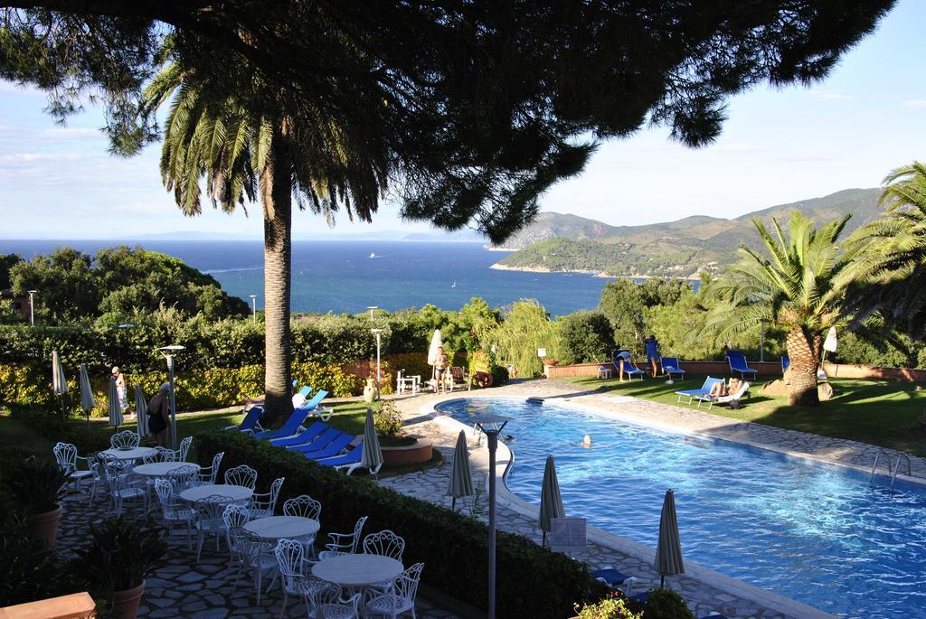 Resort Le Picchiaie Portoferraio Exterior foto
